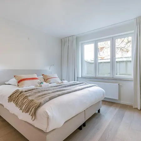 Beautiful With South Facing Terrace
